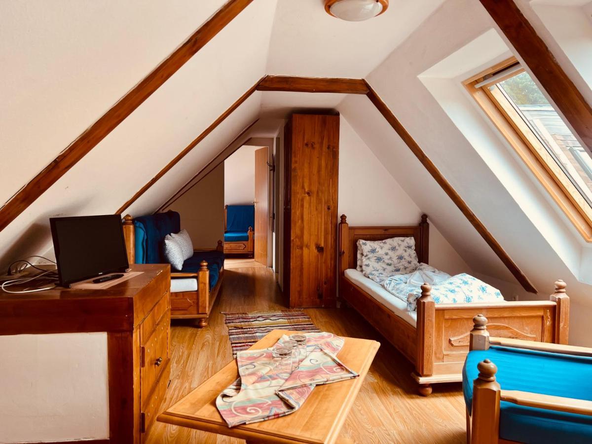 Hotel Na Vyhlidce Korenov Luaran gambar