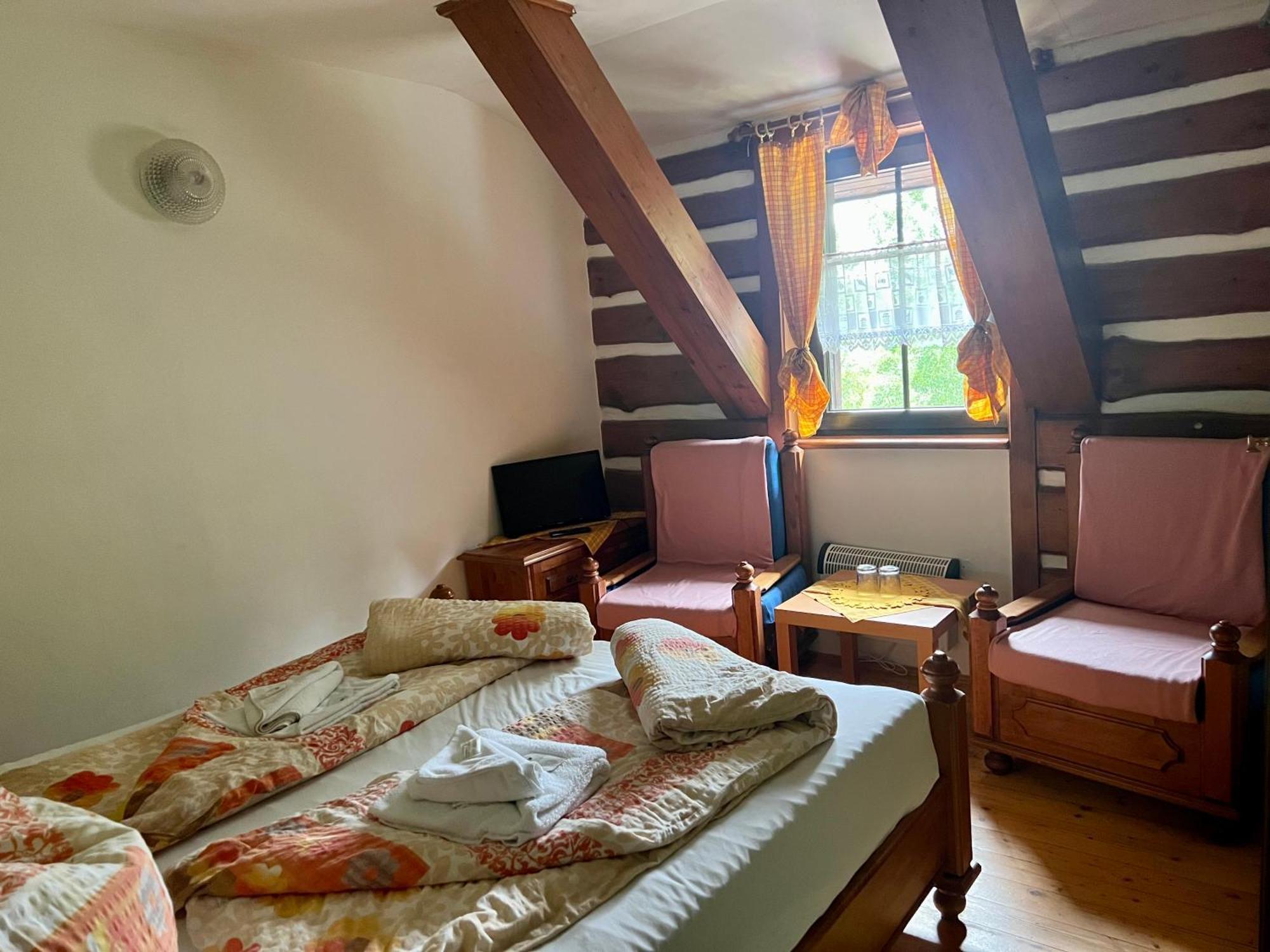 Hotel Na Vyhlidce Korenov Luaran gambar